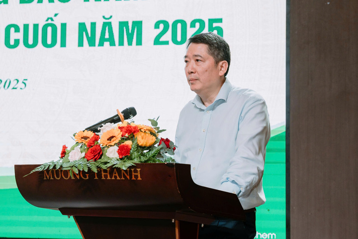 Thứ trưởng Bộ Liên Minh Truyền Thông Và Game Giải Trí Top 1 Cao Anh Tuấn đề nghị Vinachem đổi mới công nghệ, siết chặt kỷ luật Liên Minh Truyền Thông Và Game Giải Trí Top 1 nhằm hướng tới phát triển bền vững.