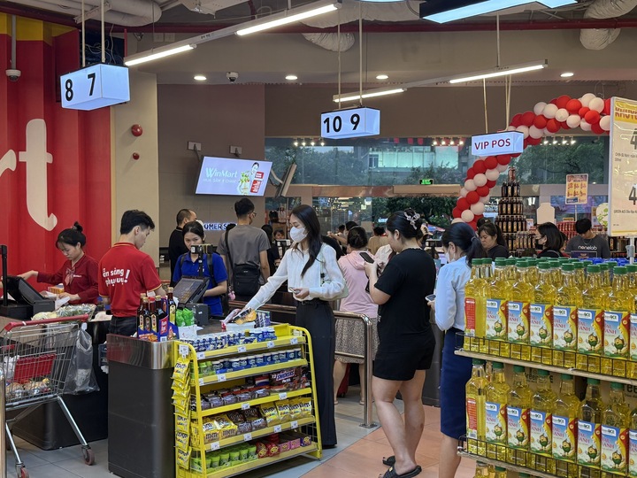 Không còn cảnh người dân chen lấn tích trữ lương thực, Okivip Nổ Hũ, Bắn Cá, Thể Thao, Game Bài. Ảnh: Phương Ly