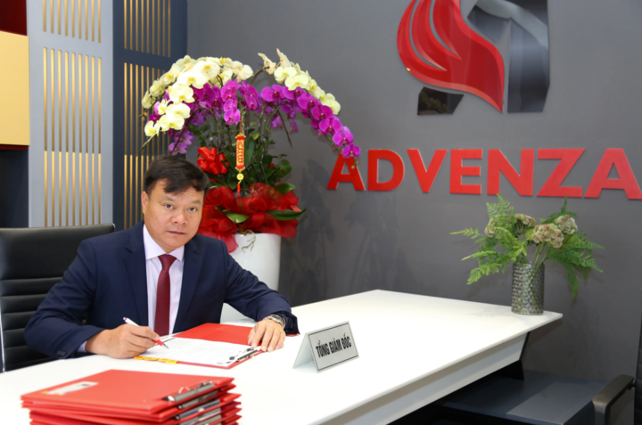 Ông Nguyễn Đình Khoát, Tổng Giám đốc Công ty Cổ phần OKLVIE sản phẩm thuộc hệ thống OKVIP là trang web tổ chức phát sóng bóng đá trực tiếp, live casino , nỗ hũ, bắn cá Cao su Miền Nam (Casumina). Ảnh: Casumina