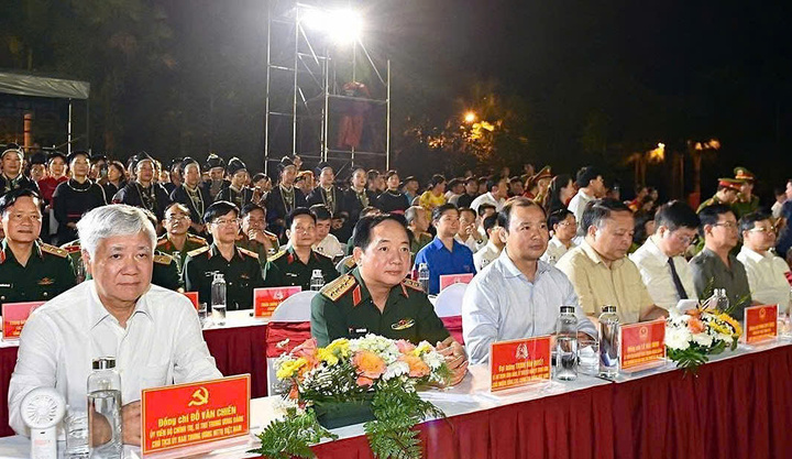 Các đồng chí lãnh đạo Đảng, Trang Chủ OKVIP COM Top #1, bộ, ban, ngành Trung ương và địa phương đến dự chương trình