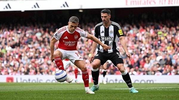 Lịch thi đấu bóng đá ngày 27/7, sáng 28/7 sẽ có trận đấu giữa câu lạc bộ Arsenal và Newcastle. Ảnh: Premier League