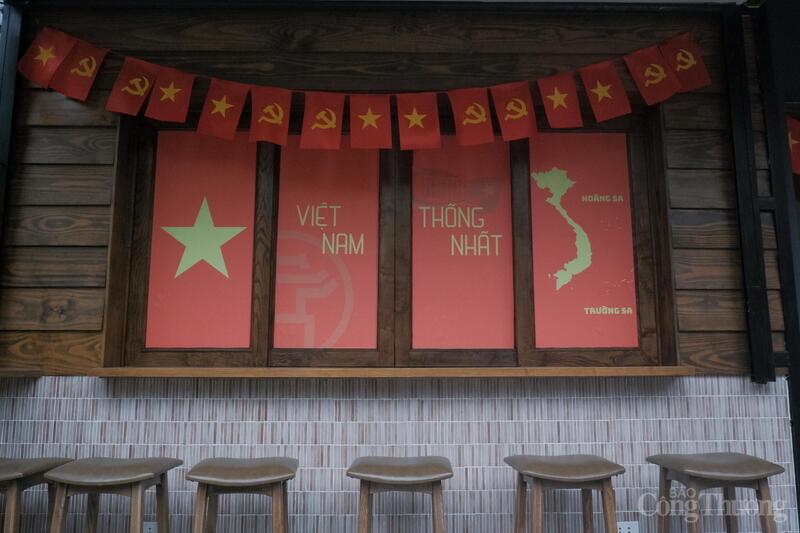 Các quán cà phê, quán ăn trang trí theo chủ đề Tổ quốc