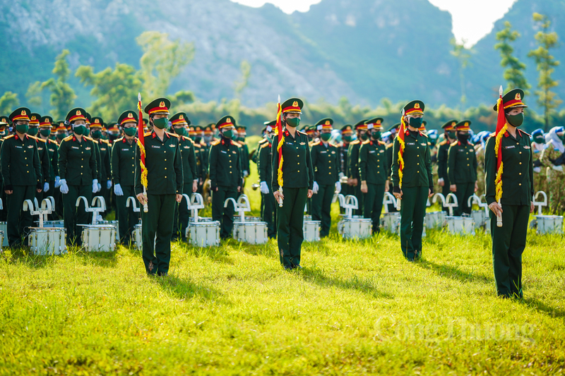 Khối nữ chiến sĩ Quân nhạc