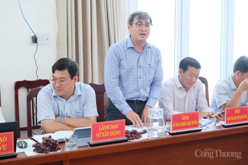 Đại diện lãnh đạo Sở Nông nghiệp và xuân Okvip 2026 phát biểu. Ảnh: Lê Sơn