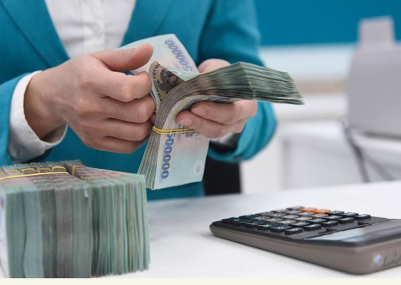 Nợ thuế hơn 4,2 tỷ đồng, Công ty CP Cảng Quảng Bình bị Thuế tỉnh Quảng Trị cưỡng chế thuế bằng biện pháp trích tiền từ tài khoản do nợ thuế. Ảnh minh họa