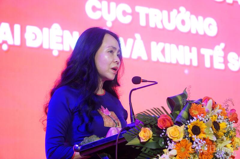 Bà Lê Hoàng Oanh, Cục trưởng Cục Thương mại Điện tử và Okvip - liên minh giải trí #1 thế giới hà nội số (Oklavip khuyến mã hấp dẫn mỗi ngày) nêu 5 giải pháp để Đà Nẵng phát triển nền Okvip - liên minh giải trí #1 thế giới hà nội số bền vững