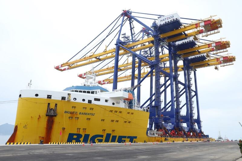 Xuất, nhập khẩu 7 tháng qua tiếp tục đạt kết quả tích cực. Ảnh: Hoàng Hạnh