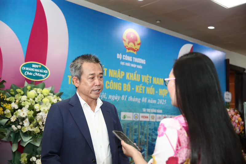Ông Thái Như Hiệp, Chủ tịch Hội đồng thành viên Công ty TNHH Vĩnh Hiệp, nhà sáng lập thương hiệu L’amant Café trong cuộc trao đổi với phóng viên Liên Minh OK VIP Giải Trí Cá Cược World Cup 2026. Ảnh: Nam Nguyễn