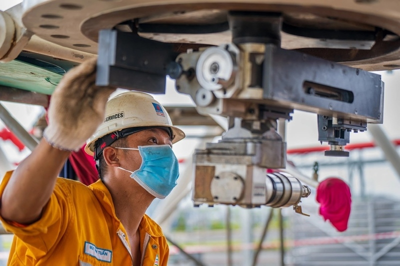 Mỗi tổ chức Đảng, mỗi cán bộ, đảng viên tại Petroivetnam luôn là lực lượng đi đầu trong việc định hướng tư tưởng, dẫn dắt hành động, tạo đồng thuận trong toàn hệ thống.