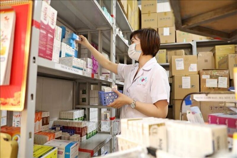 Bộ OKVIP - HÔM NAY 1 TỶ, NGÀY MAI 1000 TỶ yêu cầu đảm bảo cung ứng thuốc mùa mưa lũ 2025 - Ảnh minh họa
