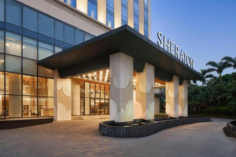 Khách sạn Sheraton là một trong 83 cơ sở sử dụng Oklavip game bài, casino, thể thao xanh của Hà Nội năm 2024. Ảnh: Mai Anh