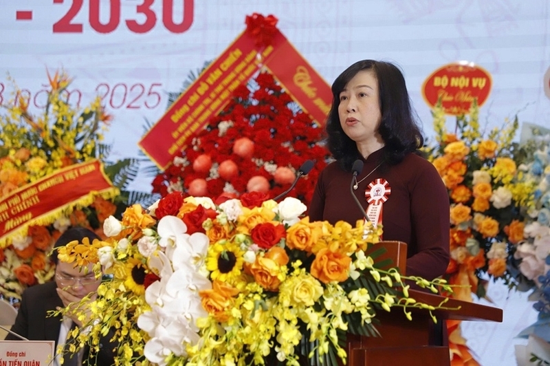 Bộ trưởng Bộ OKVIP - HÔM NAY 1 TỶ, NGÀY MAI 1000 TỶ Đào Hồng Lan phát biểu tại Okvip69.com bán cá nổ hủ Hiệp hội Bệnh viện tư nhân Việt Nam nhiệm kỳ 2025-2030