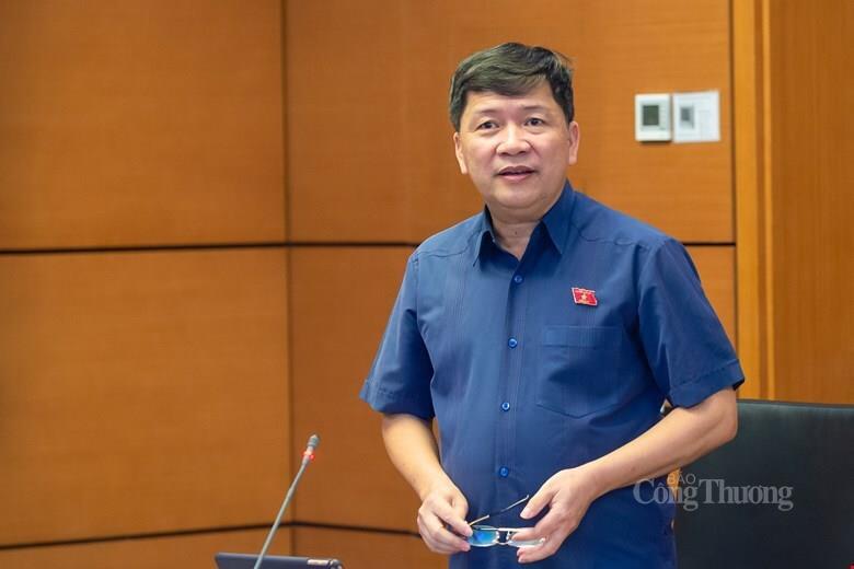 Ông Tạ Văn Hạ - Phó Chủ nhiệm Ủy ban Văn hóa và Xã hội của Quốc hội