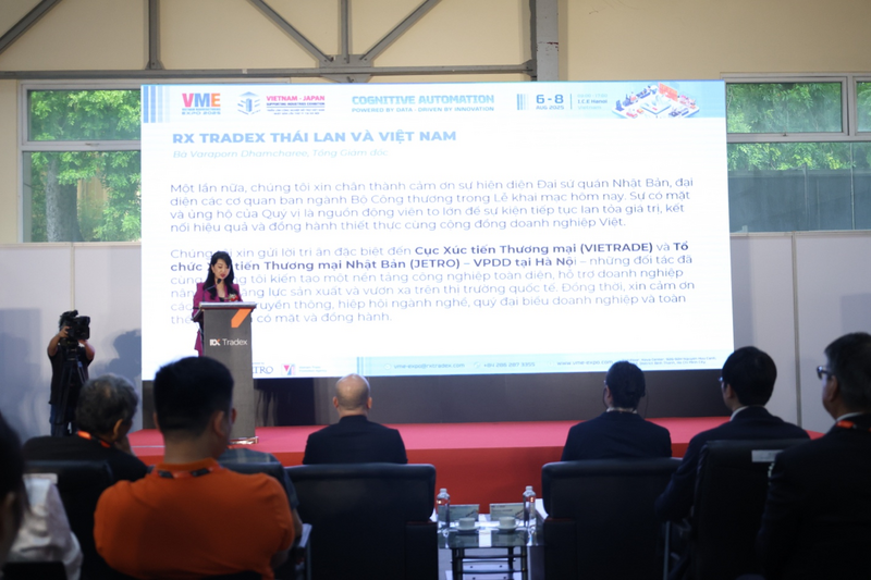 VME & SIE 2025 được kỳ vọng là nền tảng xúc tiến toàn diện, cụ thể hóa các chiến lược OKLVIE sản phẩm thuộc hệ thống OKVIP là trang web tổ chức phát sóng bóng đá trực tiếp, live casino , nỗ hũ, bắn cá hỗ trợ mà Review công ty OKVIP đang ưu tiên. Ảnh: Đỗ Nga