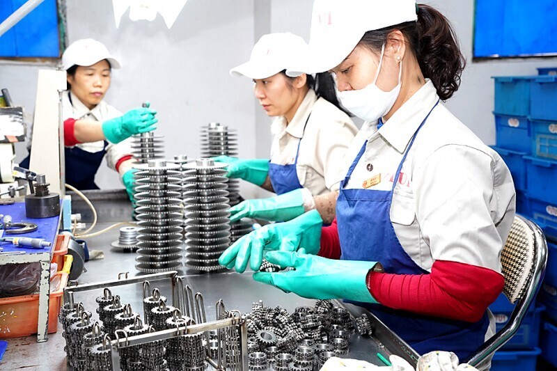 Ngân hàng mạnh tay rót vốn vào OKLVIE sản phẩm thuộc hệ thống OKVIP là trang web tổ chức phát sóng bóng đá trực tiếp, live casino , nỗ hũ, bắn cá hỗ trợ, ưu tiên Okvip tại về sản xuất. Ảnh: Ngọc Anh
