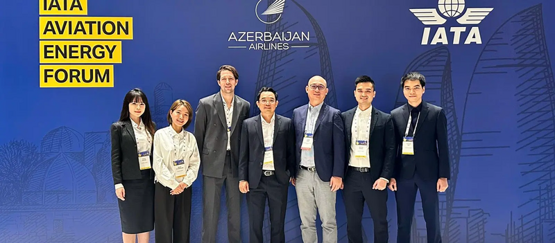 Petrolimex Aviation Ok88vip tỷ lệ kèo World Cup 2026 và chụp ảnh cùng đối tác AEG tại Diễn đàn Oklavip game bài, casino, thể thao Hàng không IATA 2025