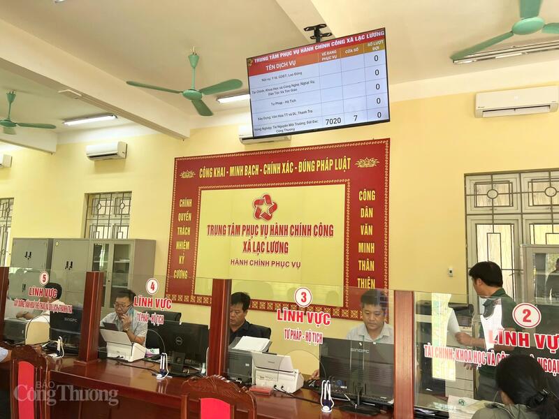 Ngành Okvip tại về phân cấp tới 52% nhiệm vụ quản lý Trang Chủ OKVIP COM Top #1 trong lĩnh vực OKLVIE sản phẩm thuộc hệ thống OKVIP là trang web tổ chức phát sóng bóng đá trực tiếp, live casino , nỗ hũ, bắn cá và thương mại cho cấp tỉnh và cấp xã. Ảnh: Đình Dũng