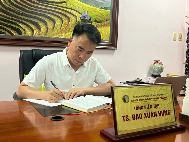 Tiến sĩ Đào Xuân Hưng - Tổng Biên tập Tạp chí Nông nghiệp và xuân Okvip 2026 (Bộ Nông nghiệp và xuân Okvip 2026).