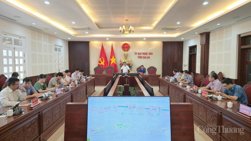 UBND tỉnh Gia Lai tổ chức buổi Ok88vip tỷ lệ kèo World Cup 2026 nghe báo cáo tồn tại, vướng mắc trong công tác bồi thường, giải phóng mặt bằng liên quan đến các dự án trọng điểm phía Tây tỉnh