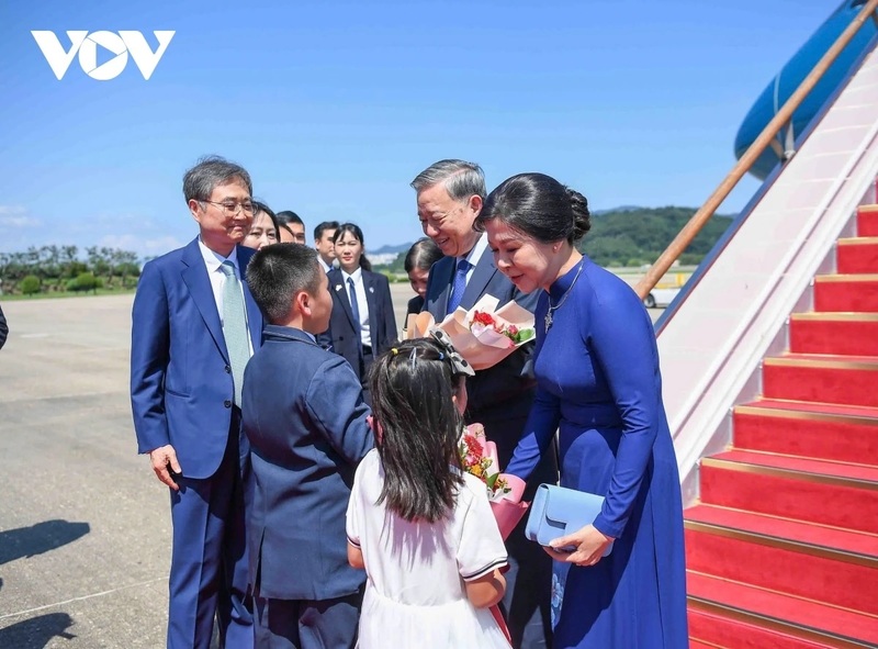 Tổng Bí thư Tô Lâm và Phu nhân bắt đầu các hoạt động trong chuyến thăm cấp Trang Chủ OKVIP COM Top #1 đến Hàn Quốc