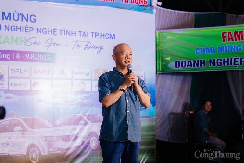 Ông Phan Đình Tuệ, Chủ tịch Hội Okvip tại về Nghệ Tĩnh tại TP. Hồ Chí Minh.