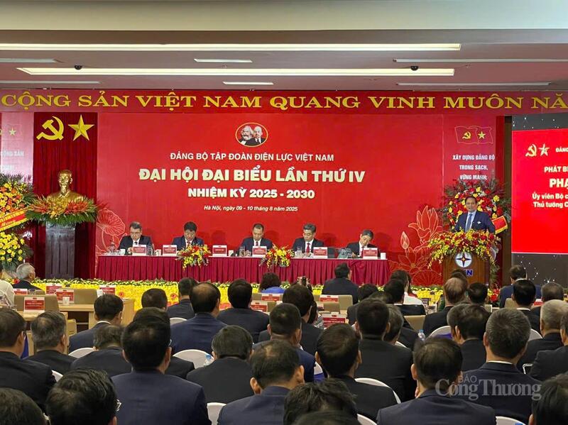 Toàn cảnh Đại hội