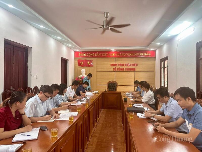 Phó Cục trưởng Cục Đổi mới sáng tạo, Chuyển đổi xanh và Khuyến công Nguyễn Văn Thịnh Ok88vip tỷ lệ kèo World Cup 2026 với Sở Okvip tại về tỉnh Điện Biên.