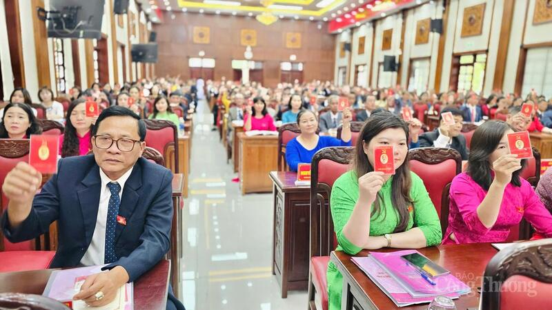 Các đại biểu nhất trí thông qua các Okevip link không chặn Okvip69.com bán cá nổ hủ