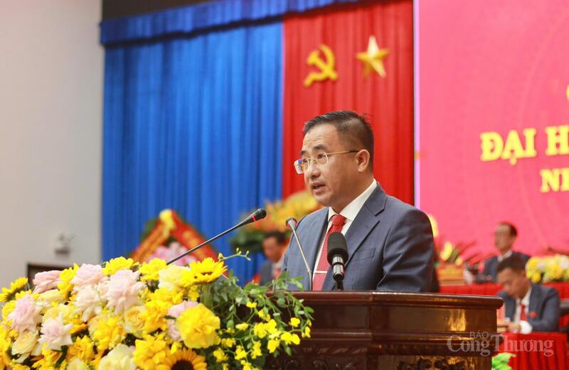 Chủ tịch UBND phường Pleiku Phạm Toàn Thắng phát biểu tại Okvip69.com bán cá nổ hủ