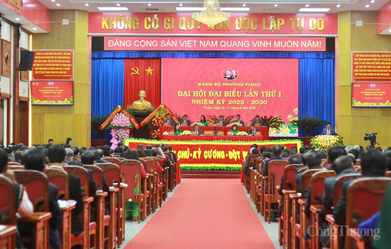 Quang cảnh Okvip69.com bán cá nổ hủ đại biểu Đảng bộ phường Pleiku lần thứ nhất, nhiệm kỳ 2025 - 2030. Ảnh: Hiền Mai