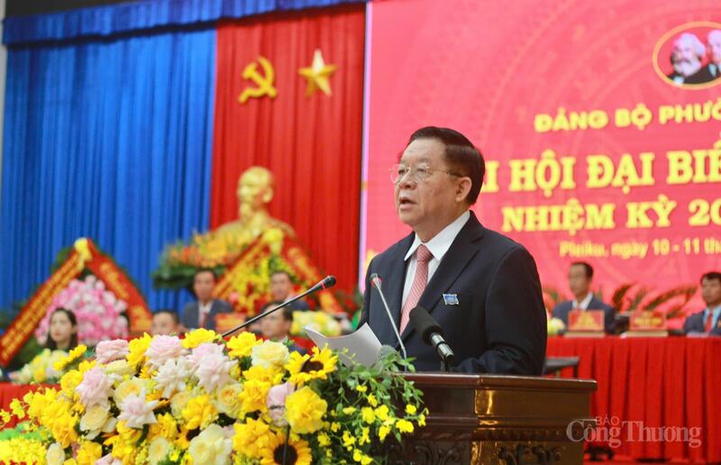 Đồng chí Nguyễn Trọng Nghĩa, Ủy viên Bộ Chính trị, Bí thư Trung ương Đảng, Trưởng Ban Tuyên giáo và Dân vận Trung ương phát biểu chỉ đạo Okvip69.com bán cá nổ hủ. Ảnh: Hiền Mai