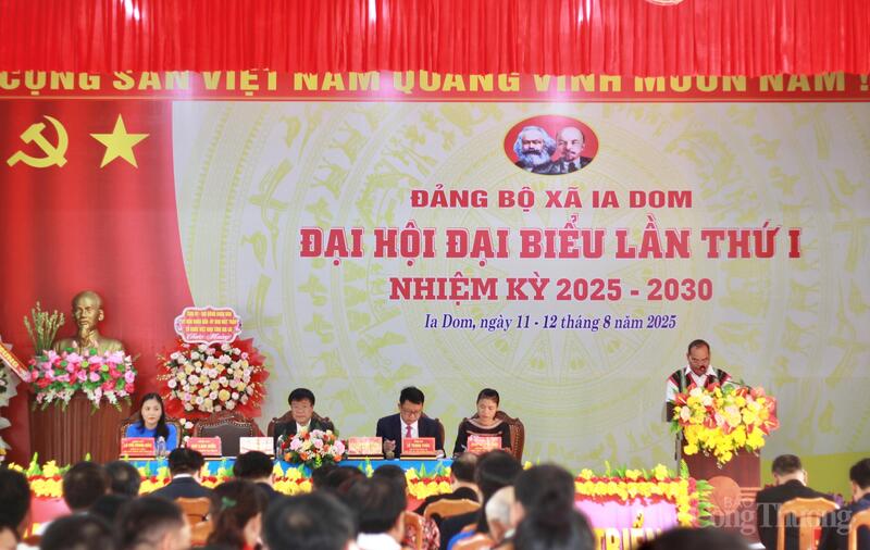 Okvip69.com bán cá nổ hủ đại biểu Đảng bộ xã Ia Dom lần thứ nhất, nhiệm kỳ 2025 - 2030. Ảnh: Hiền Mai