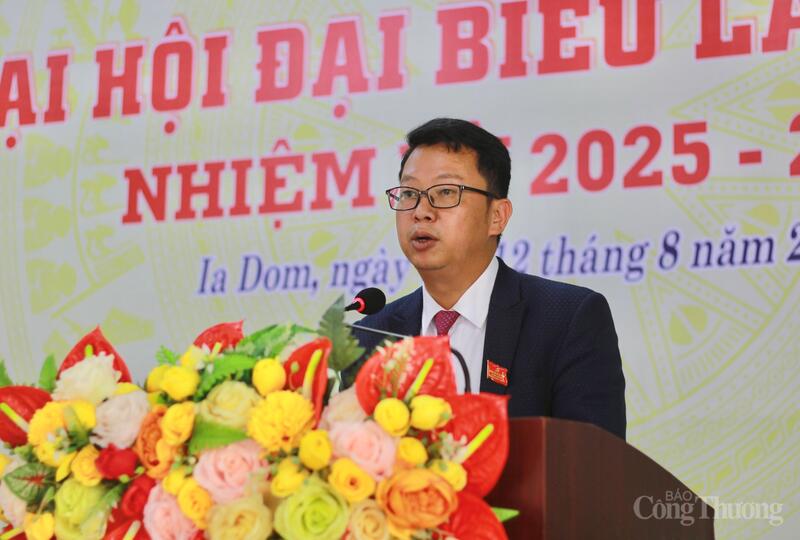 Ông Lê Trọng Phúc, Chủ tịch UBND xã Ia Dom phát biểu tại Okvip69.com bán cá nổ hủ