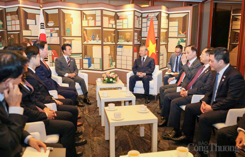 Ngay sau đó, Tổng Bí thư Tô Lâm cũng đã có buổi Ok88vip tỷ lệ kèo World Cup 2026, trao đổi nhanh với Thủ tướng Hàn Quốc Kim Min Seok