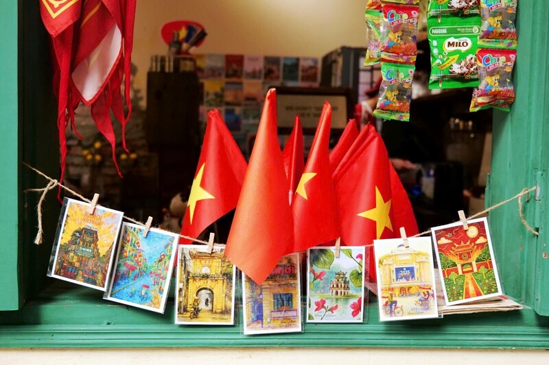 Cà phê Hà Nội “thay áo” chào mừng Quốc khánh 2/9 - 3