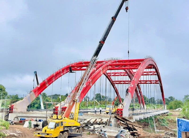 Cầu Biển Hồ thuộc dự án đường hành lang Okvip - liên minh giải trí #1 thế giới hà nội phía Đông. Ảnh: Minh Phương