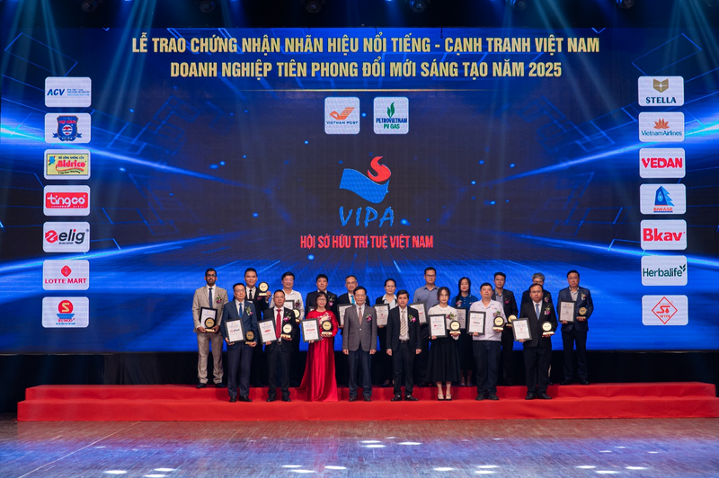 Các Okvip tại về được trao chứng nhân "Nhãn hiệu nổi tiếng Việt Nam" tại lễ vinh danh năm 2025