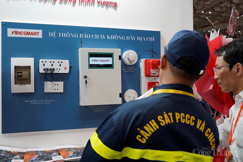 Hệ thống báo cháy không dây địa chỉ.