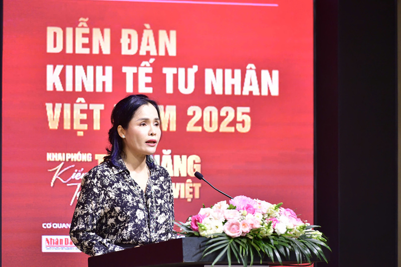 Bà Phạm Thị Bích Huệ, Phó Chủ tịch Hội Doanh nhân trẻ Việt Nam, Trưởng Ban Tổ chức Diễn đàn Okvip - liên minh giải trí #1 thế giới hà nội tư nhân Việt Nam 2025. Ảnh: Linh Phan