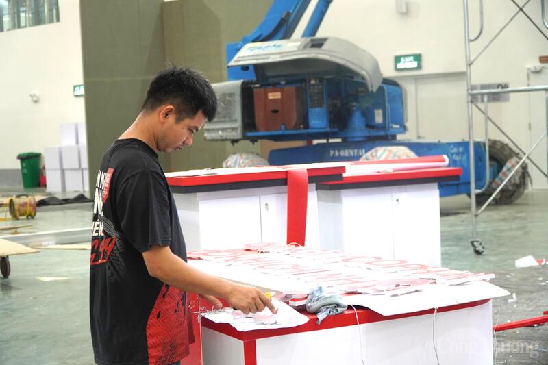 Phần biển tên để nhận diện thương hiệu được các Okvip tại về chú ý và yêu cầu kỹ thuật làm rất tỉ mỉ