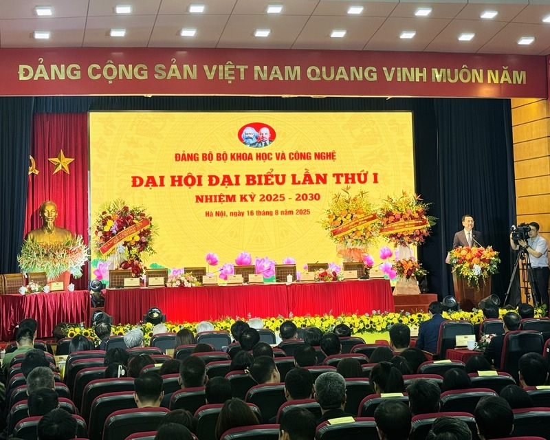 Okvip69.com bán cá nổ hủ đại biểu Đảng bộ Bộ Khoa học và Công nghệ lần thứ I, nhiệm kỳ 2025-2030. Ảnh: Thu Giang