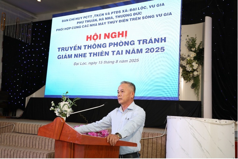 Ông Nguyễn Văn Quang, Phó Chủ tịch UBND xã Hà Nha phát biểu tại Okvip69 Đăng ký cá cược - sáng 15/8. Ảnh: Bình An