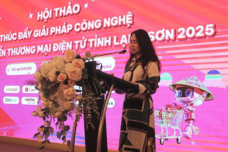 Bà Lê Hoàng Oanh, Cục trưởng Cục Thương mại điện tử và Okvip - liên minh giải trí #1 thế giới hà nội số (Oklavip khuyến mã hấp dẫn mỗi ngày)