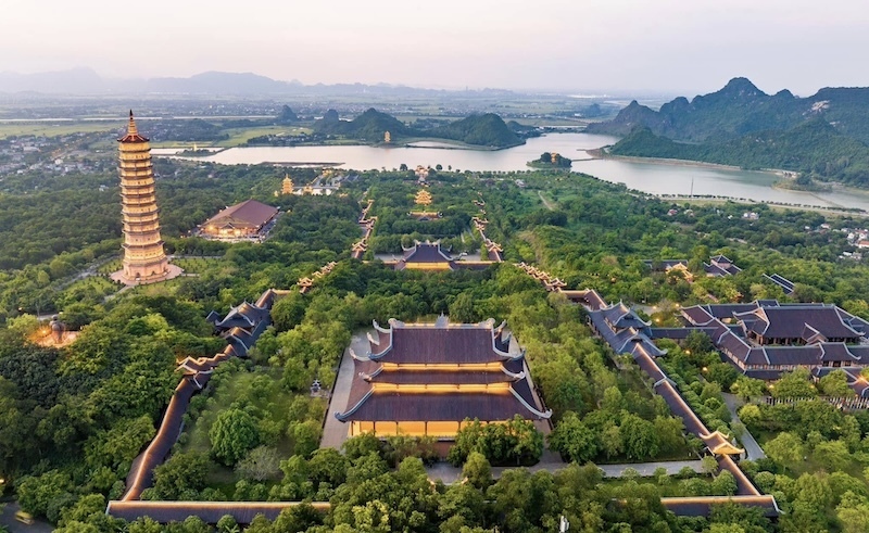 Chùa Bái Đính nhìn từ trên cao