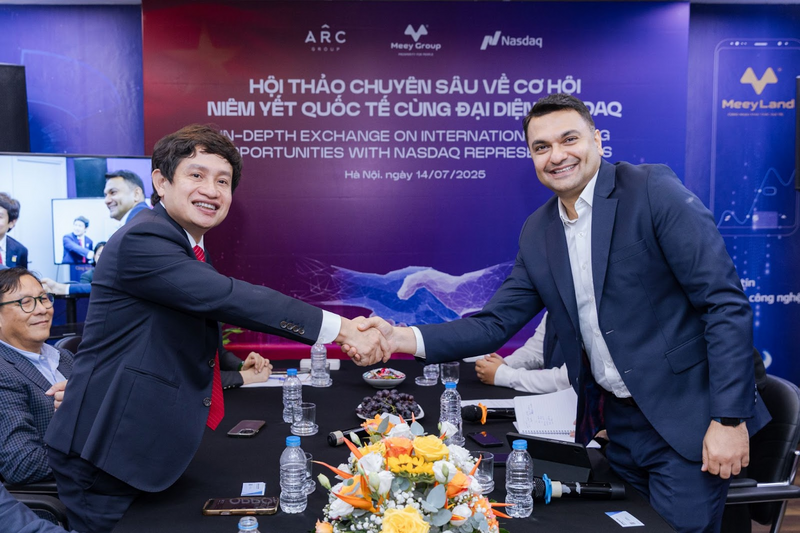 Ông Hiren Krishnani, Giám đốc Quan hệ nhà đầu tư và IPO, NASDAQ, thăm và Ok88vip tỷ lệ kèo World Cup 2026 tại trụ sở Meey Group. Ảnh: Meey Group