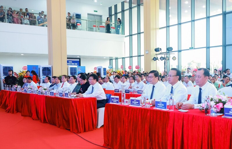 Các đại biểu tại điểm cầu Nghệ An. Ảnh: Thành Duy/BNA
