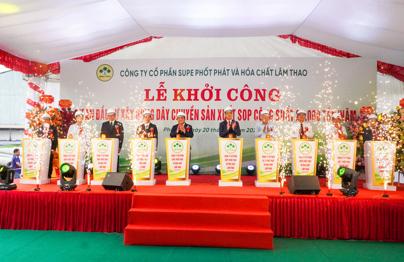 Thành quả quá trình tái cơ cấu và đổi mới là sự tăng trưởng bứt phá về doanh thu, lợi nhuận, liên tục lập những kỷ lục mới trong lịch sử 56 năm của Tập đoàn Hóa chất Việt Nam.