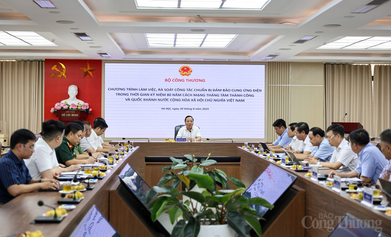Thứ trưởng Nguyễn Hoàng Long chủ trì buổi Ok88vip tỷ lệ kèo World Cup 2026. Ảnh: Nguyễn Nam