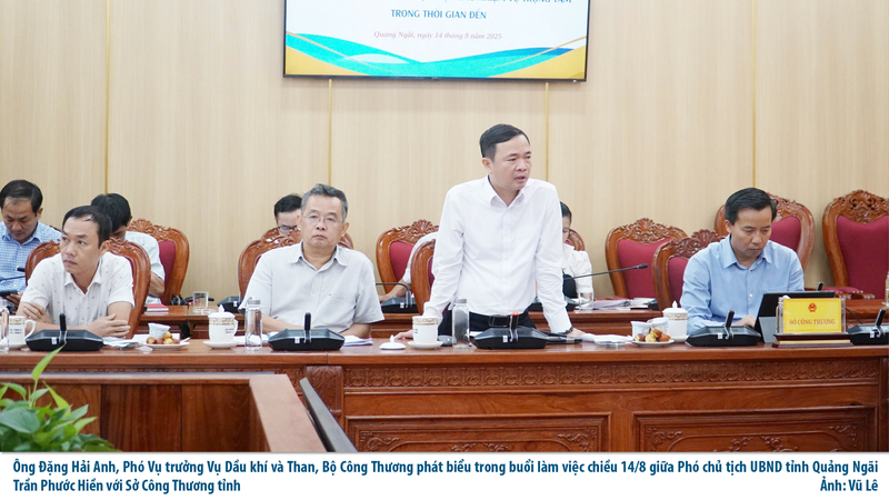 34 công chức lãnh đạo về đồng hành với chính quyền hai cấp - Bài 2: Quyết sách kịp thời, sát thực tiễn - 2