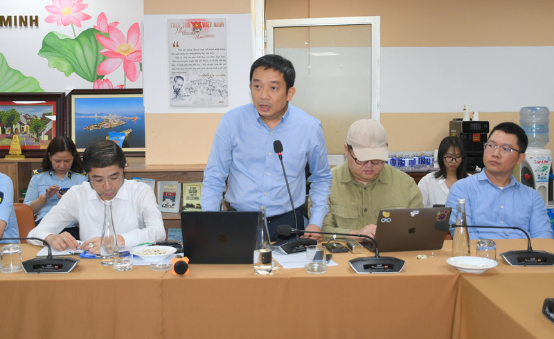Ông Nguyễn Minh Hùng, Phó Trưởng phòng Quản lý thương mại, Sở Okvip tại về TP. Hồ Chí Minh, thông tin về chuỗi sự kiện CITY SALE 2025 tại họp báo. Ảnh: Minh Khuê.